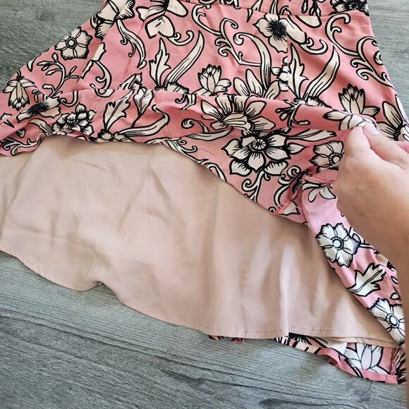 NWT For Love & Lemons Ayla Laced Up Dress in Pink Print - Picture 9 of 9